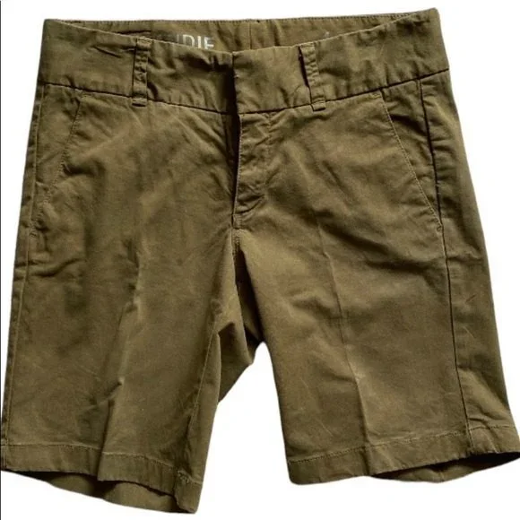 JCrew Andie Shorts olive green size 4 - Picture 1 of 11
